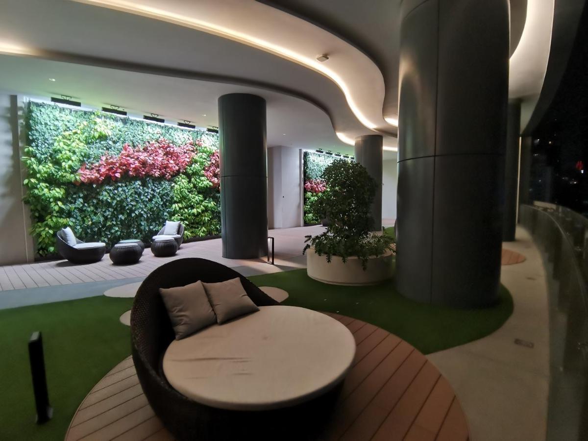 Crystal Suites At Eaton Klcc Kuala Lumpur Buitenkant foto